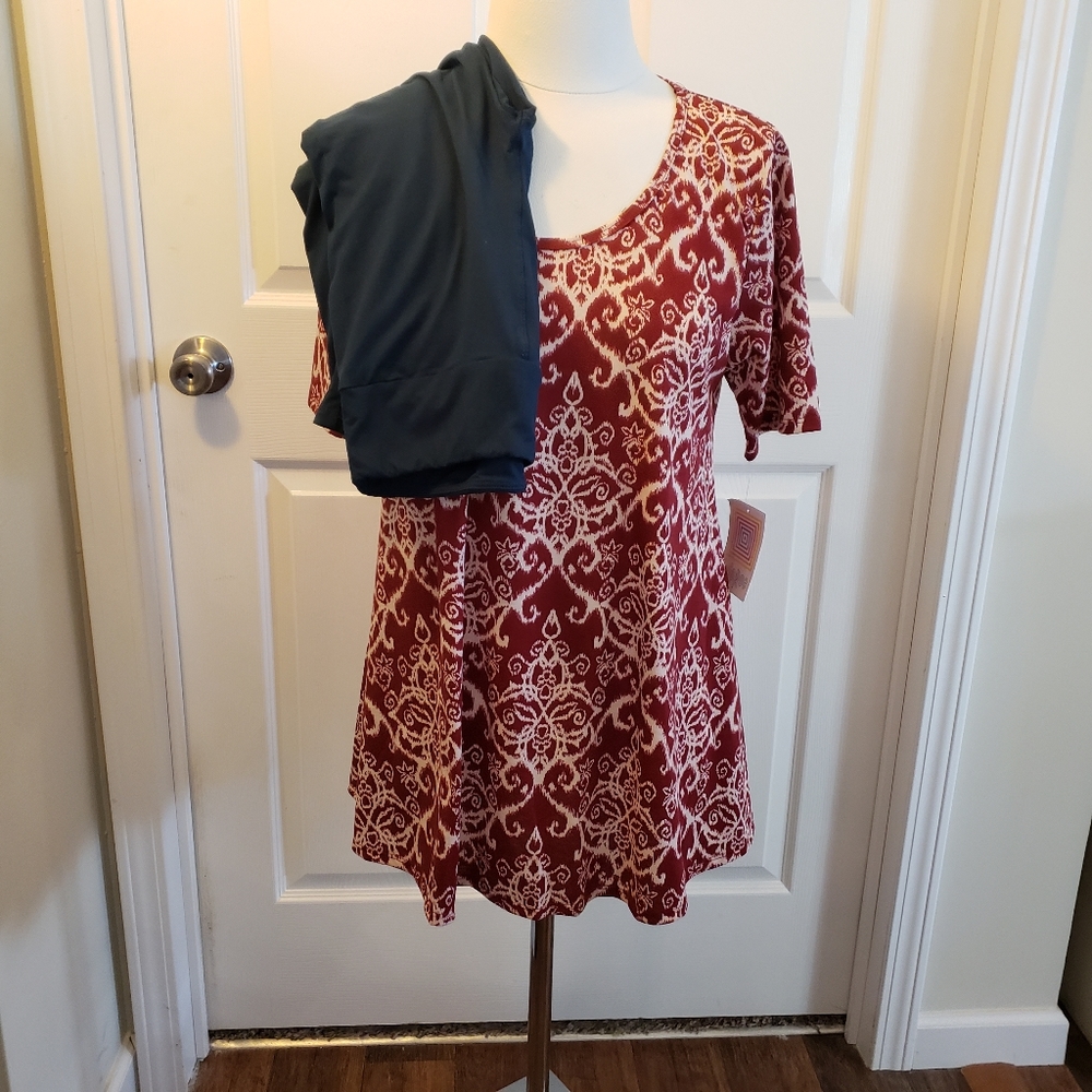 LuLaRoe Perfect Tee